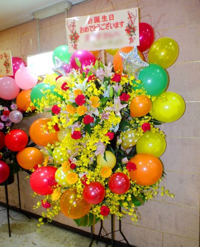 2019-1-5誕生日御祝バルーンスタンド花2段-3