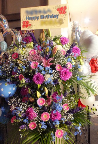2019-5-18 誕生日御祝スタンド花2段-2