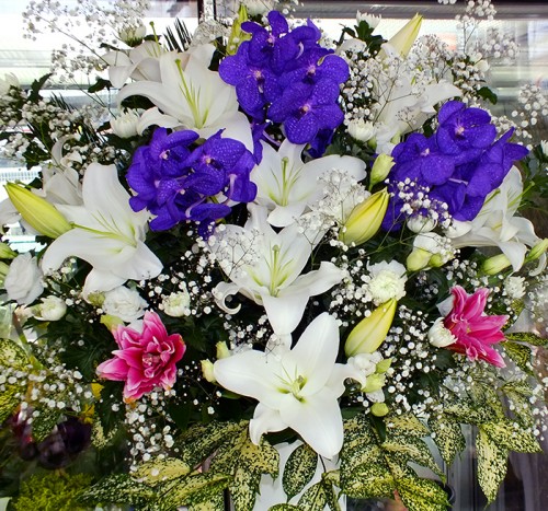 2019-7-24お供えスタンド花1段-2