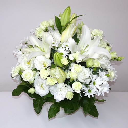 2021-5-20花キューピットお供えアレンジメント